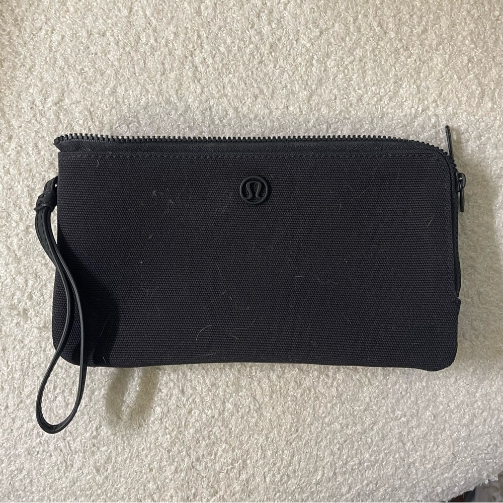 Black Lululemon Double Up Wristlet Pouch